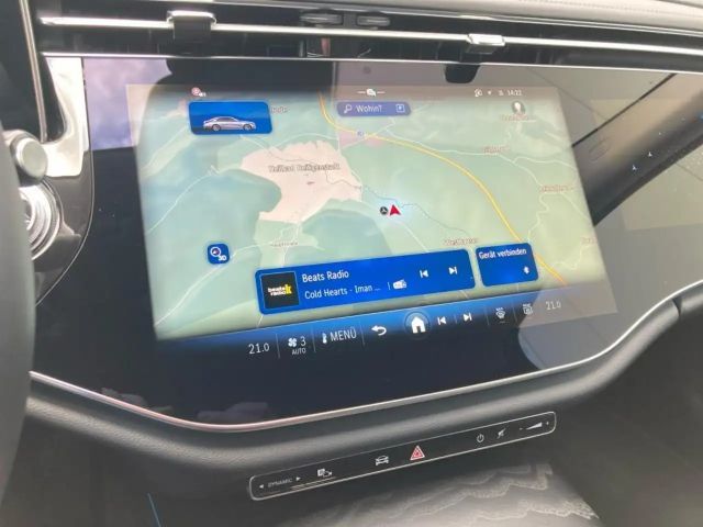 Mercedes-Benz E 220 AVANTGARDE E 220 d Sedan