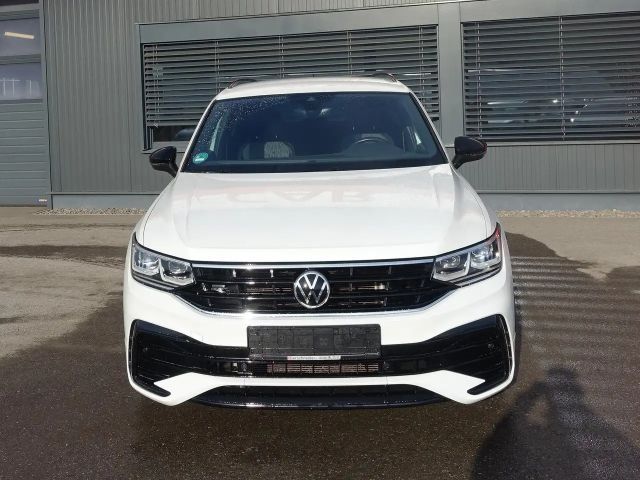 Volkswagen Tiguan 4Motion R-Line