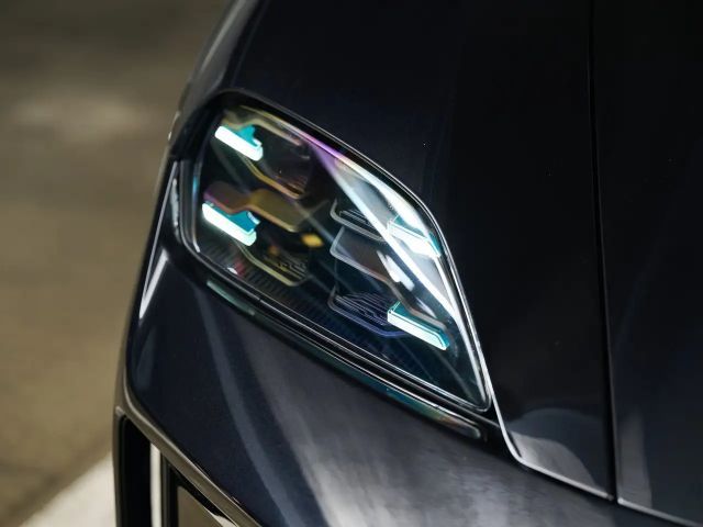 Porsche Taycan 4S Cross Turismo