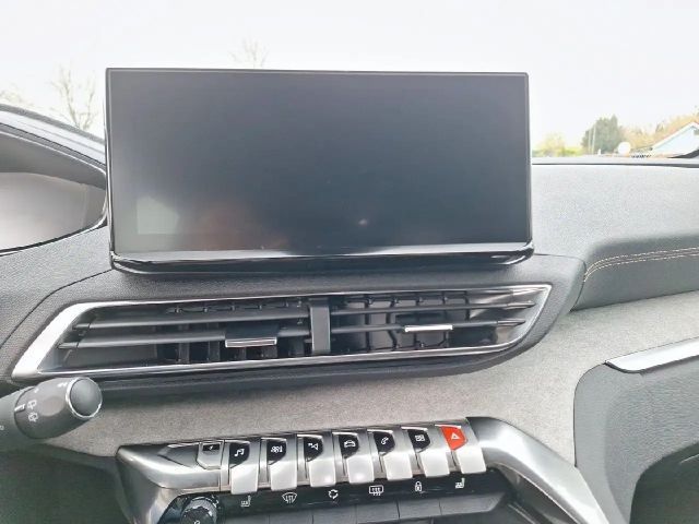 Peugeot 3008 EAT8 GT-Line Hybrid4