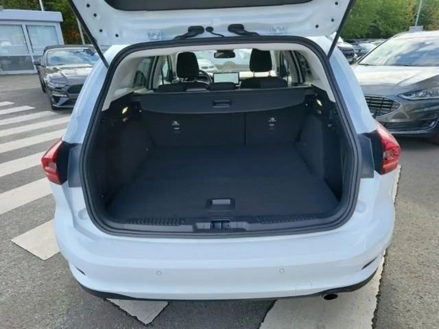 Ford Focus Titanium Wagon