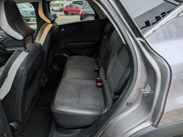 Renault Captur TCe 140 Techno