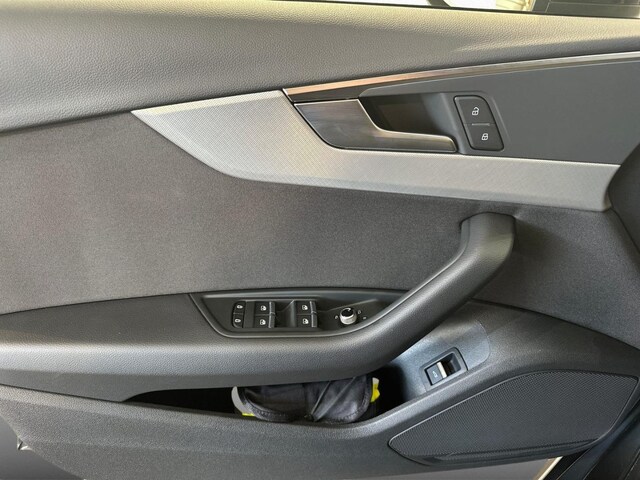 Audi A4 35 TDI S-Tronic Sedan