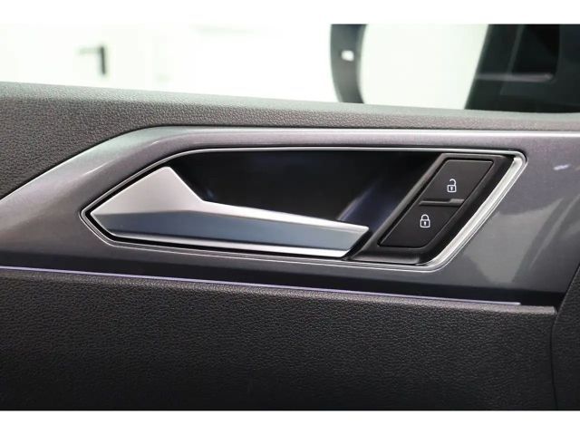 Volkswagen Taigo 1.0 TSI DSG Style