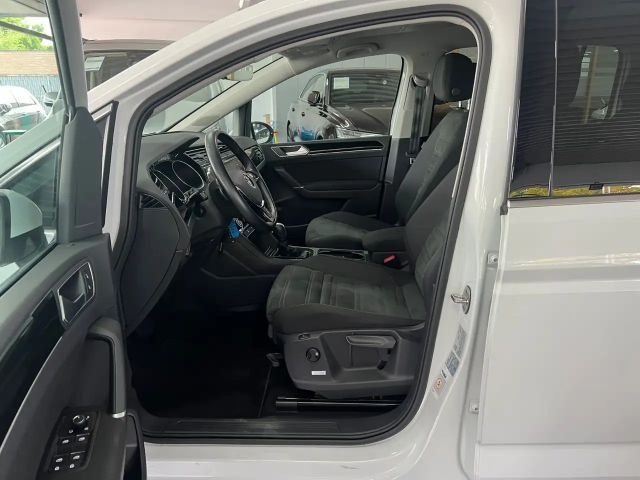 Volkswagen Touran 2.0 TDI Highline