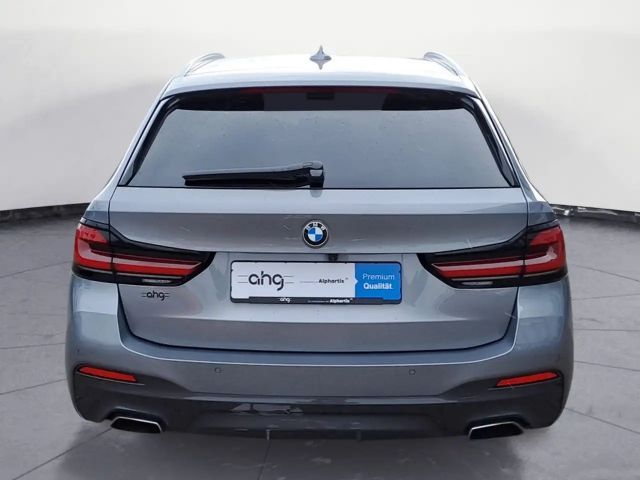 BMW 540 540d M-Sport Touring xDrive