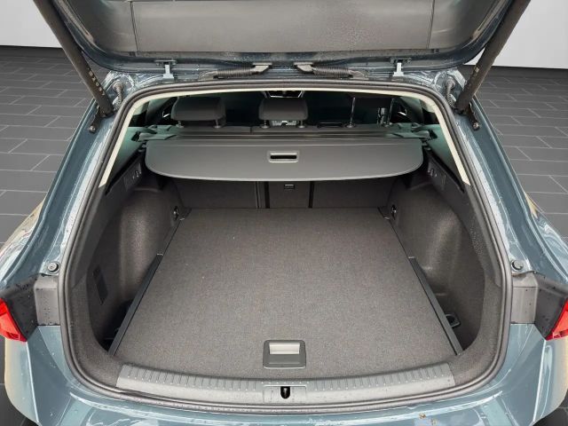 Seat Leon 1.5 eTSI Sportstourer Style