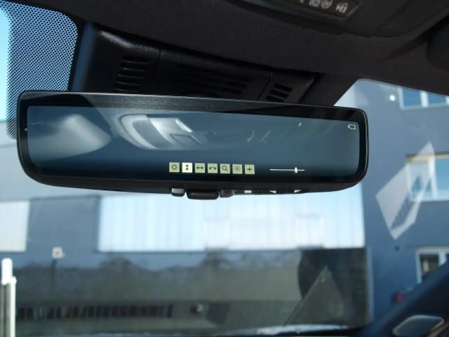 Toyota C-HR Lounge Plug-in