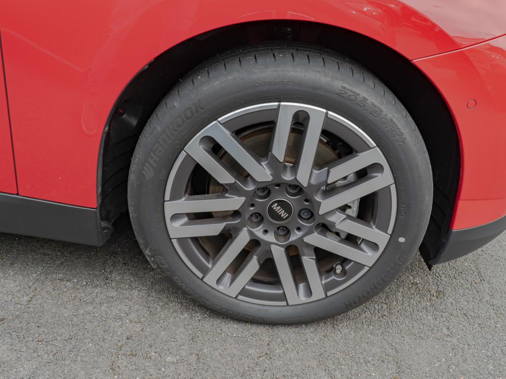 MINI Cooper E Classic