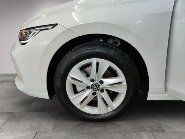 Volkswagen Golf 1.5 eTSI DSG Life