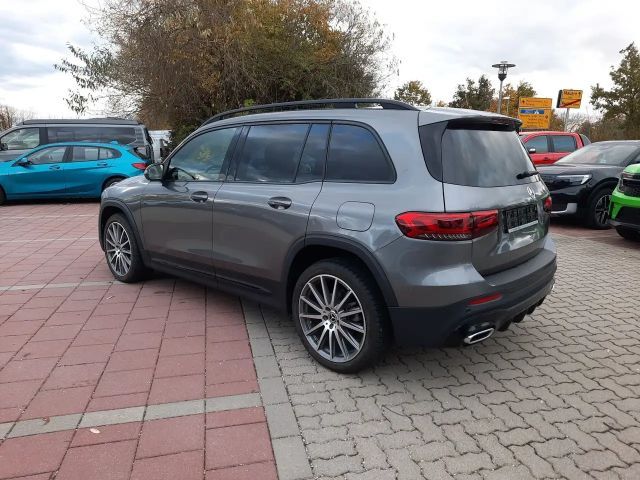 Mercedes-Benz GLB 200 AMG Line