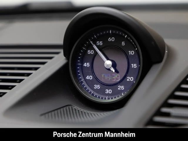 Porsche 992 Cabrio Carrera GTS