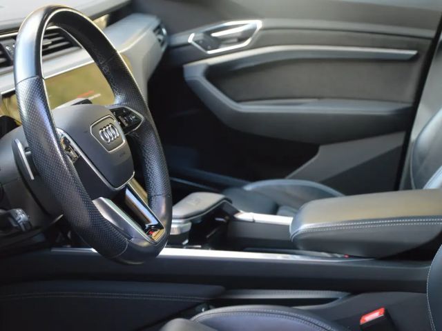 Audi e-tron Quattro