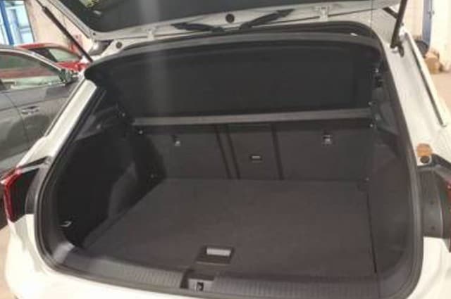 Volkswagen T-Roc 1.5 TSI DSG R-Line