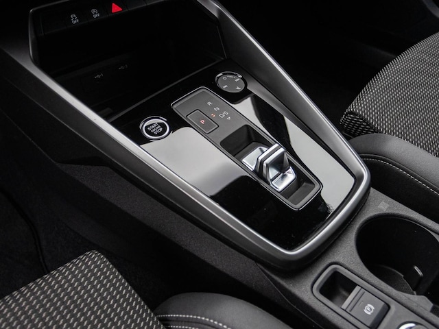 Audi A3 30 TDI S-Line S-Tronic Sportback