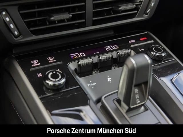 Porsche 992 Carrera Coupé