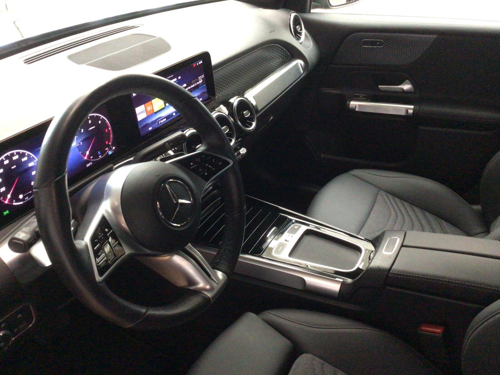 Mercedes-Benz GLB 200 4MATIC GLB 200 d Progressive