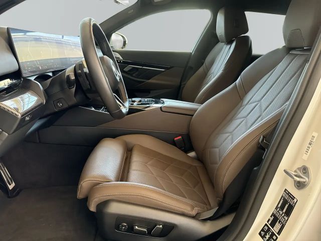 BMW 540 540d M-Sport Touring xDrive