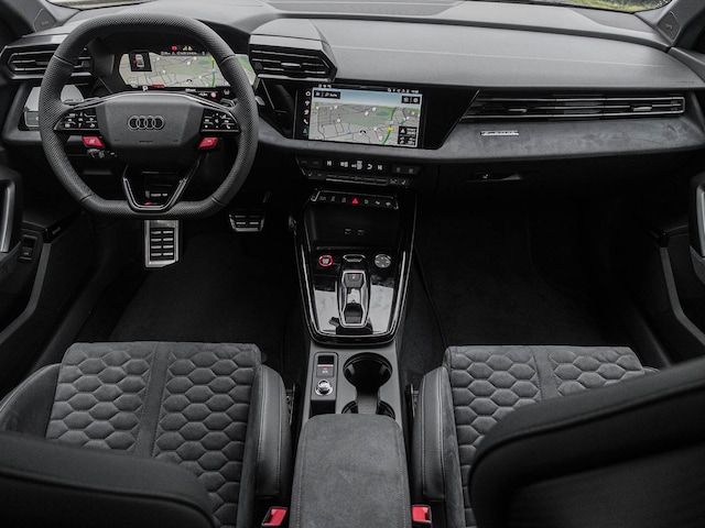 Audi RS3 Quattro S-Tronic Sedan