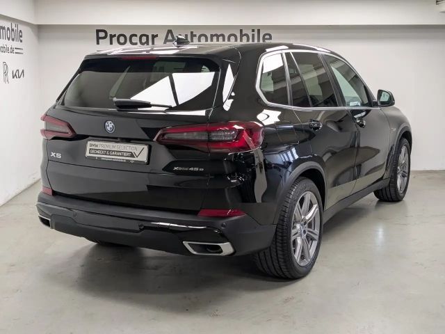 BMW X5 xDrive45e