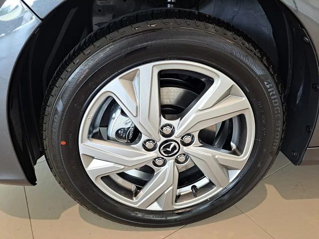 Mazda 2 Exclusive-line