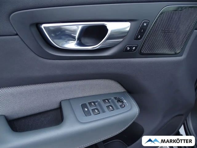 Volvo XC60 AWD R-Design Recharge