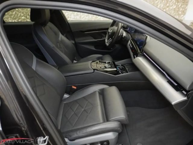 BMW 520 520d M-Sport Touring xDrive