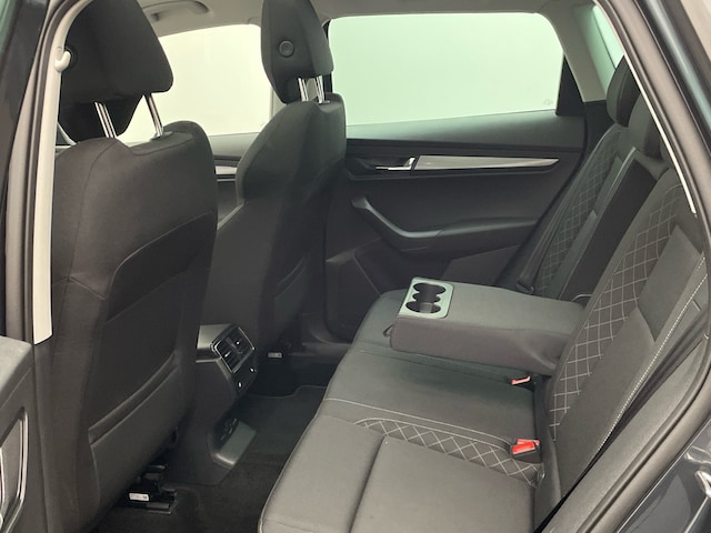Skoda Karoq Karoq 1,5 l Kamera Navi AHK LED-Ablagen-Paket