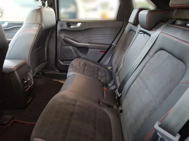 Ford Kuga Plug in Hybrid ST Line X