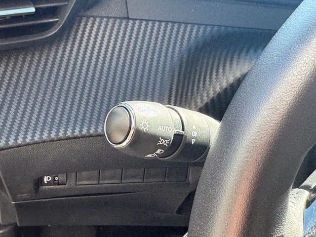 Peugeot 2008 Allure Pack EAT8 PureTech