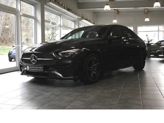 Mercedes-Benz C 180 AMG Line Sedan