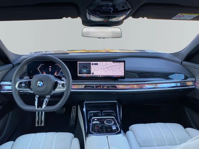 BMW 740 740d M-Sport Sedan xDrive