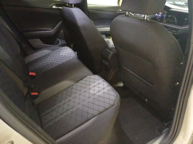 Volkswagen Taigo 1.0 TSI DSG R-Line Style