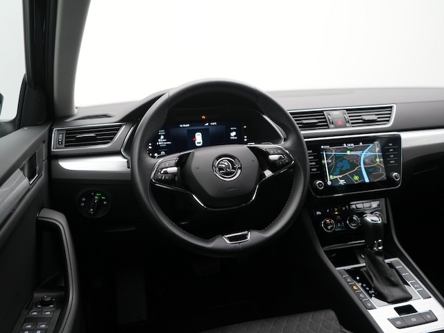 Skoda Superb Ambition Combi iV