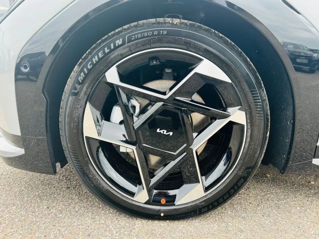 Kia EV4 81.4 kWh FWD GT-Line