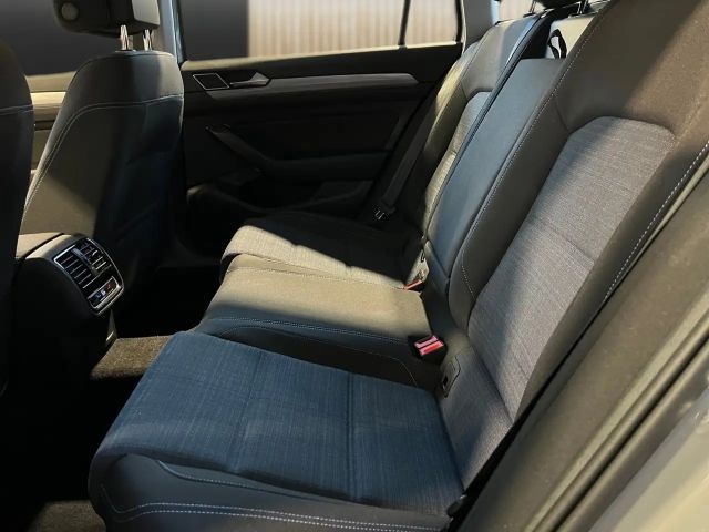 Volkswagen Passat GTE Variant