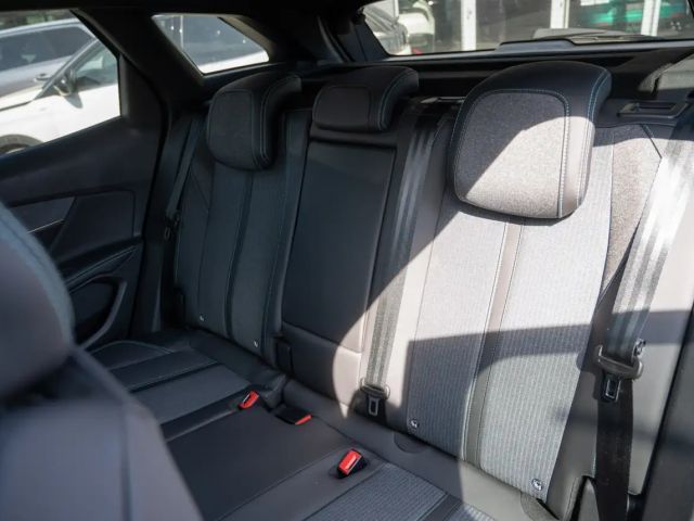 Peugeot 3008 Allure Pack EAT8 PureTech