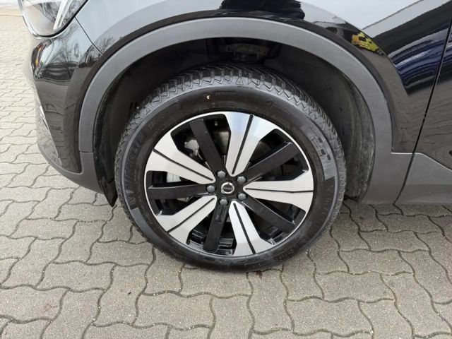 Volvo XC40 Core Recharge