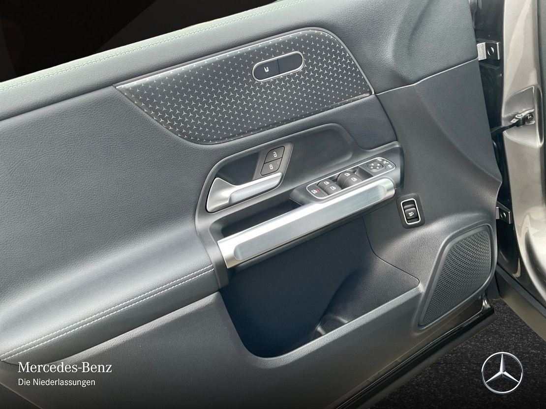 Mercedes-Benz EQB 250