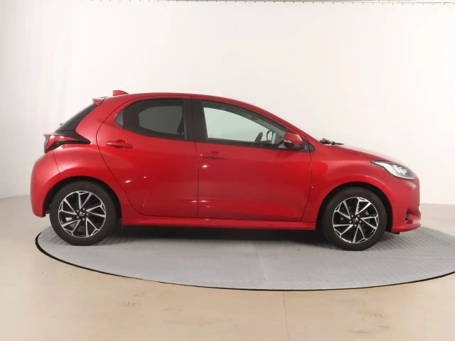 Toyota Yaris Hatchback Team D