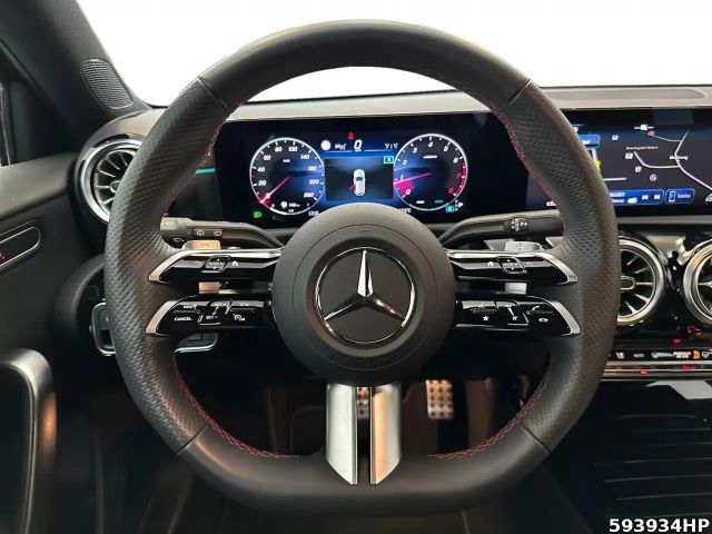 Mercedes-Benz A 200 AMG Line