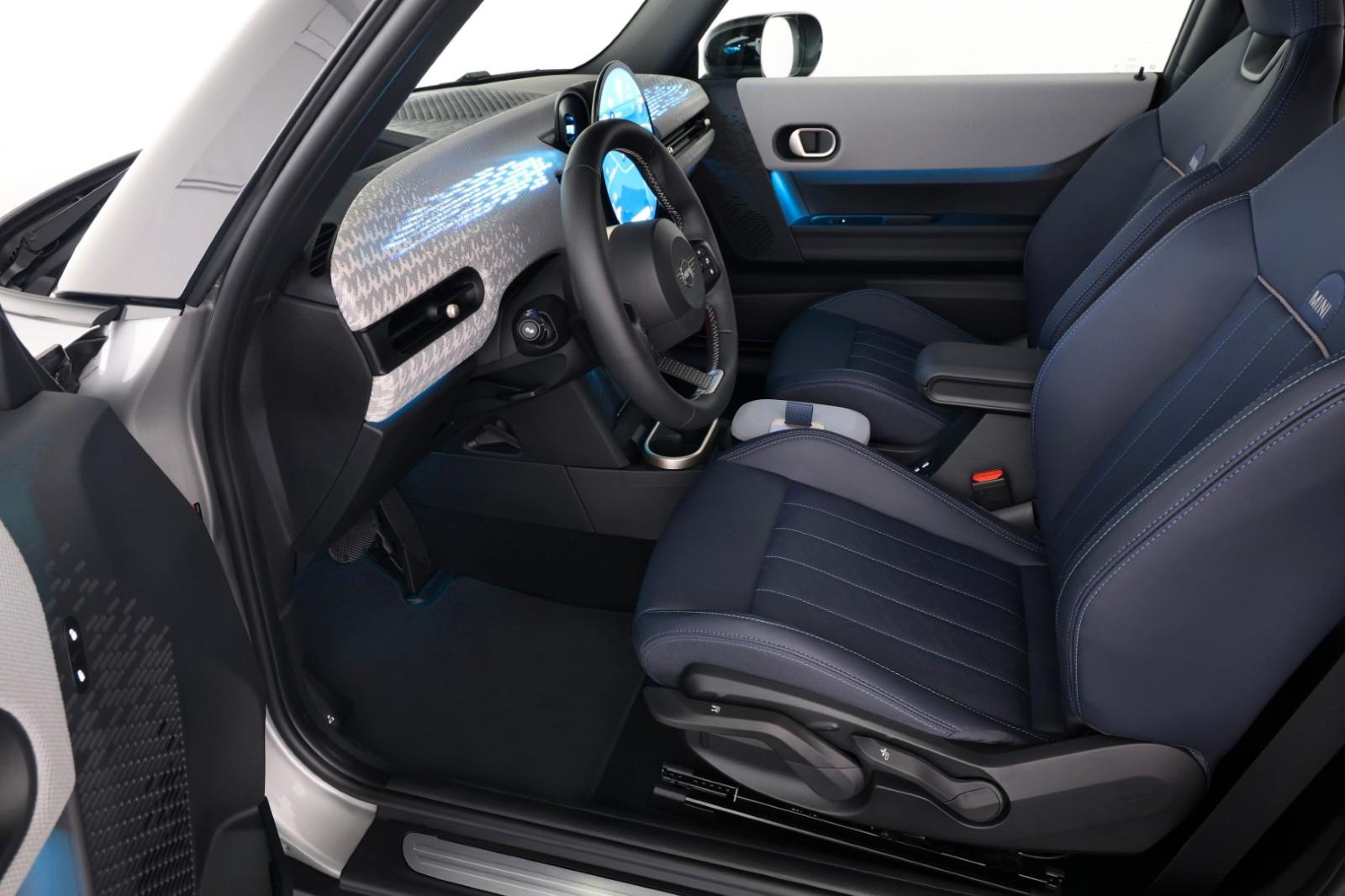 MINI Cooper Favoured John Cooper Works