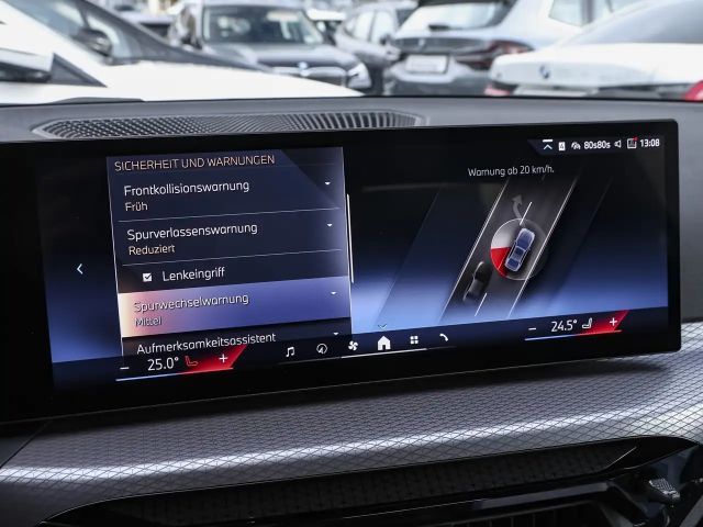 BMW 330 330i M-Sport Sedan xDrive