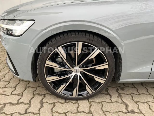 Volvo S60 AWD Dark Ultimate