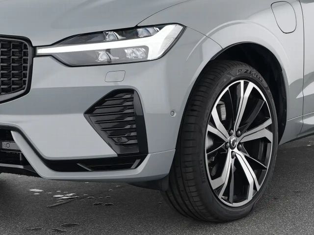 Volvo XC60 AWD Dark Plus T8