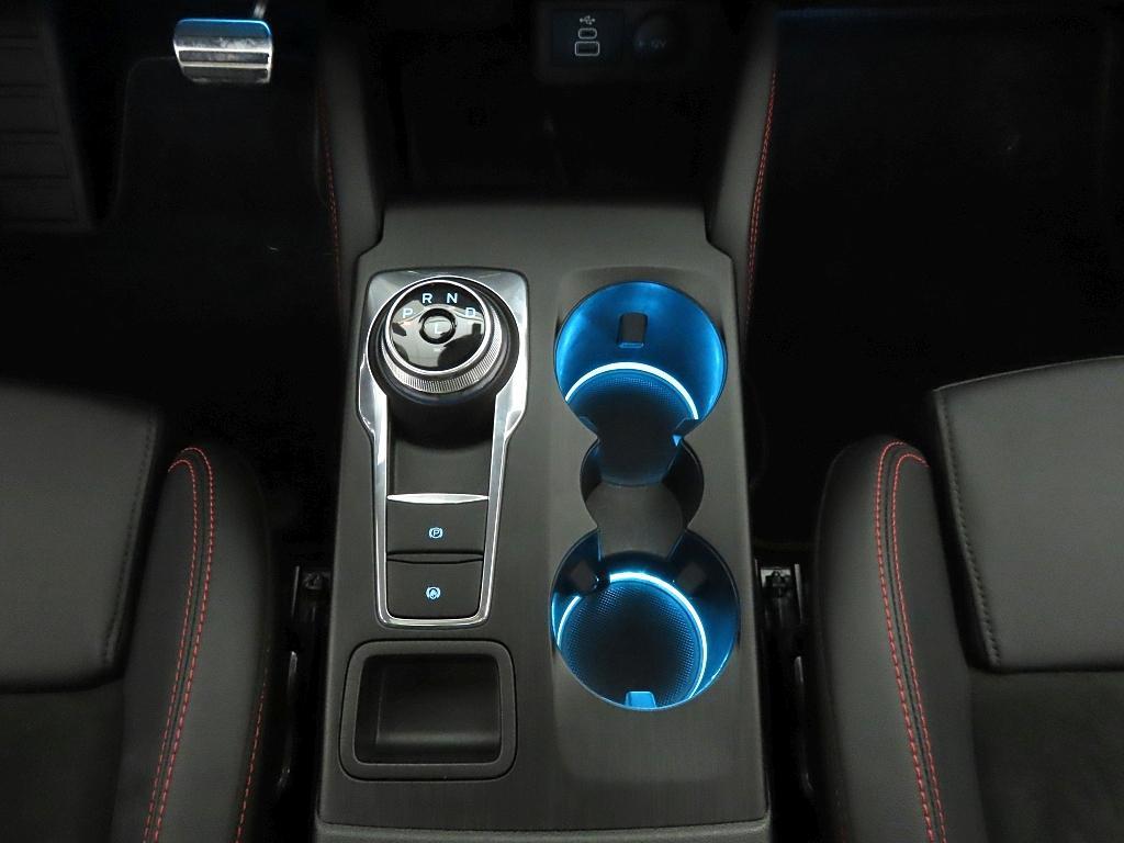 Ford Kuga Plug in Hybrid ST Line X