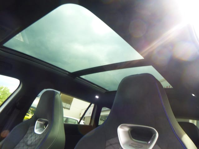 Volkswagen Passat DSG R-Line