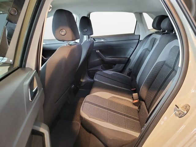 Volkswagen Polo 1.0 TSI DSG Style