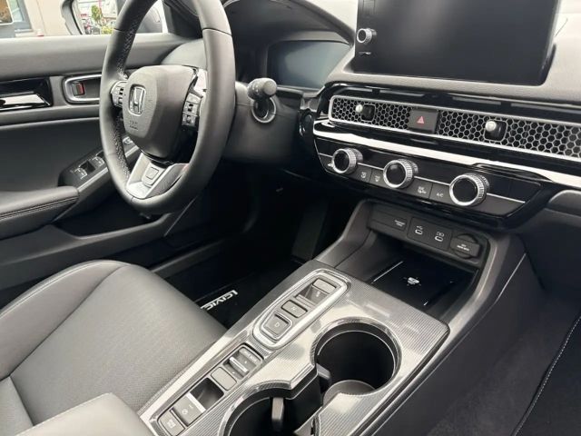 Honda Civic 2.0 Advance e:HEV