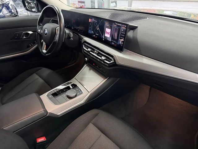 BMW 320 320d Touring xDrive